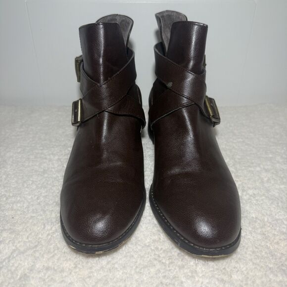 Breckelles Bronco-11 Brown Vegan Leather Bootie - Picture 3 of 8